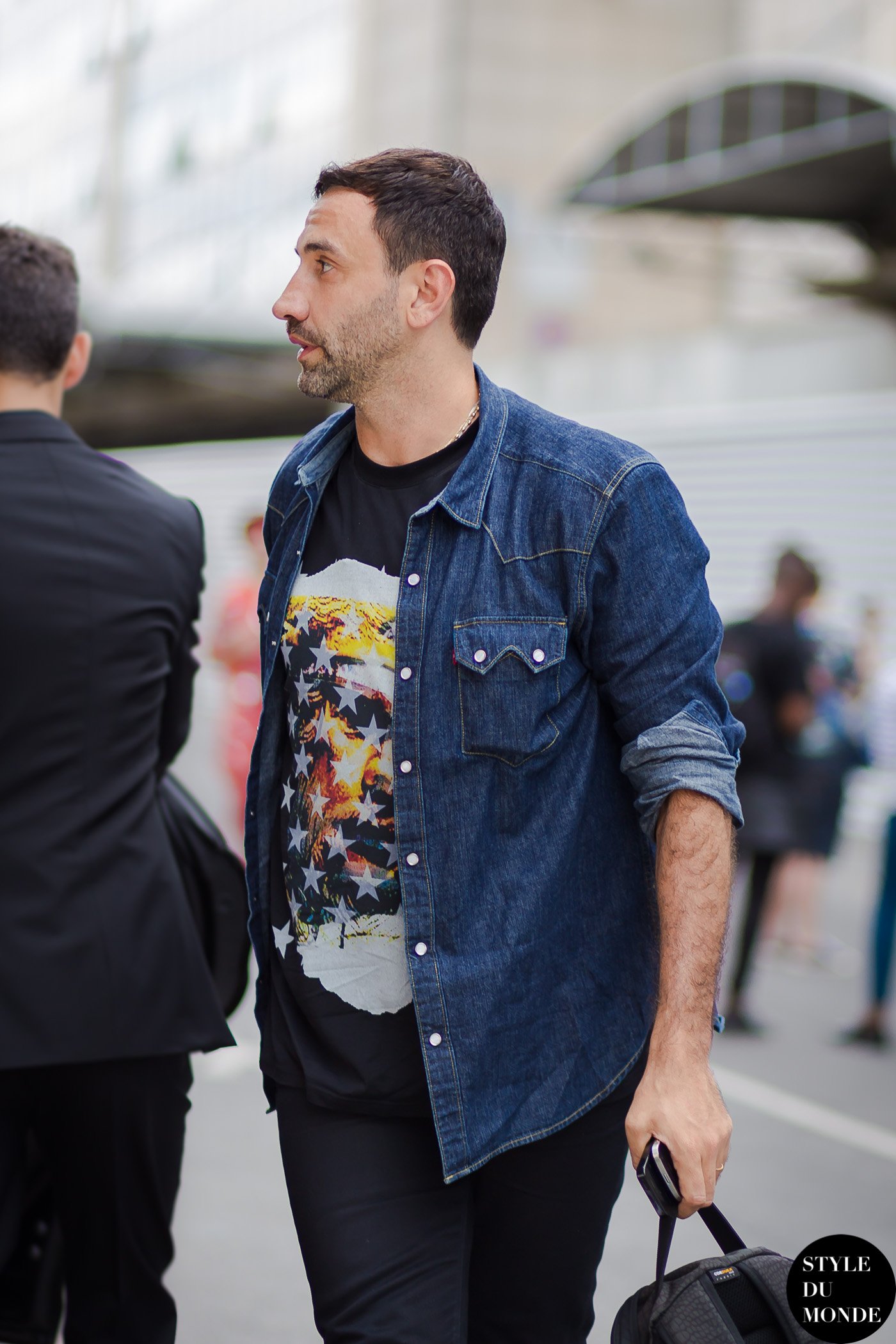 Riccardo-Tisci-by-STYLEDUMONDE-Street-Style-Fashion-Blog_MG_1226.jpg