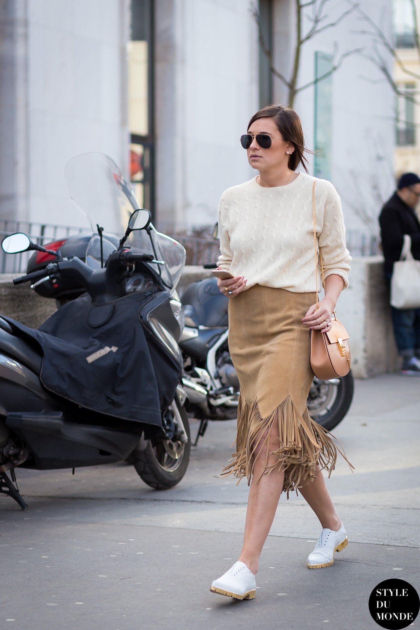 style with white shoes