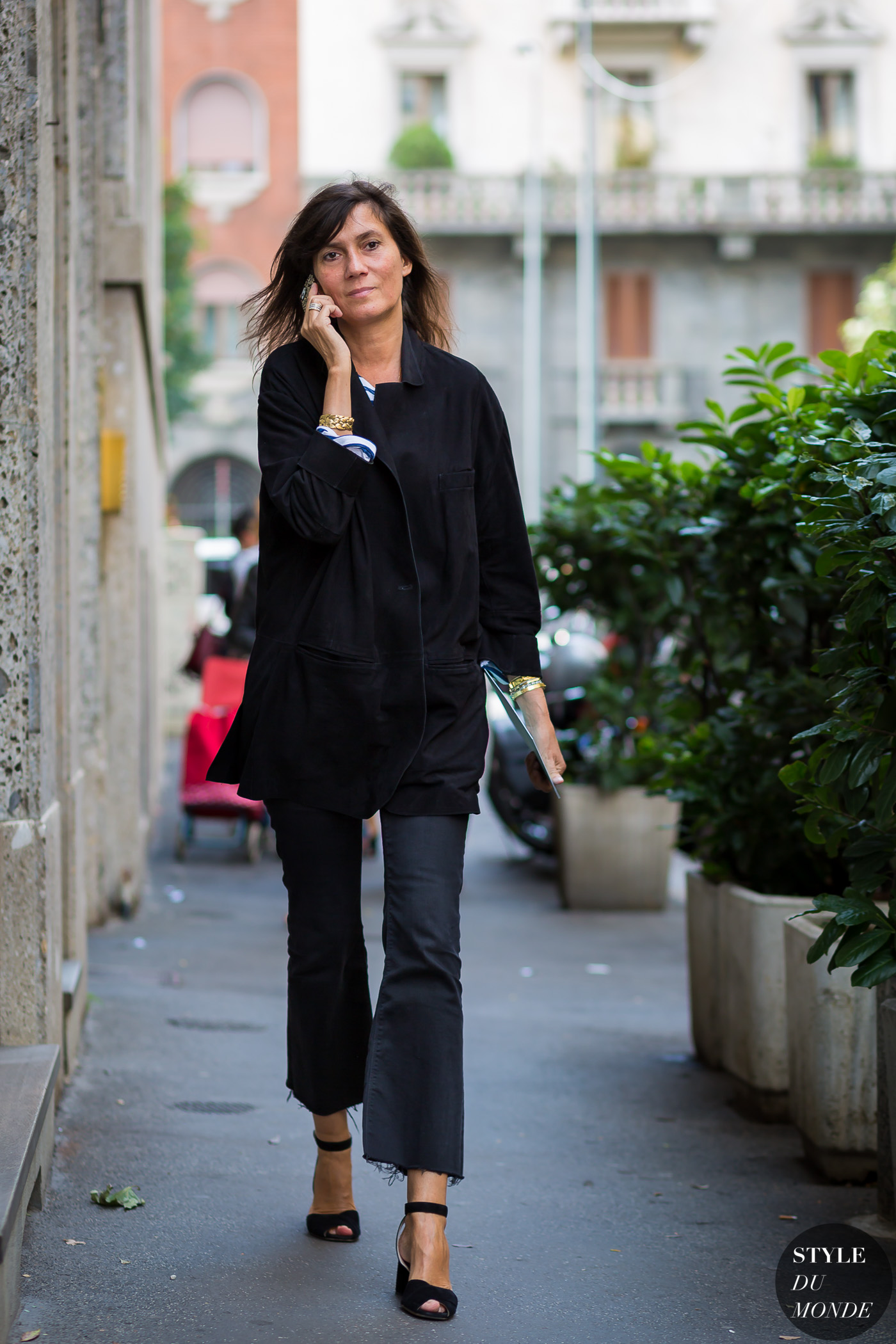 Emmanuelle Alt - STYLE DU MONDE | Street Style Street Fashion Photos