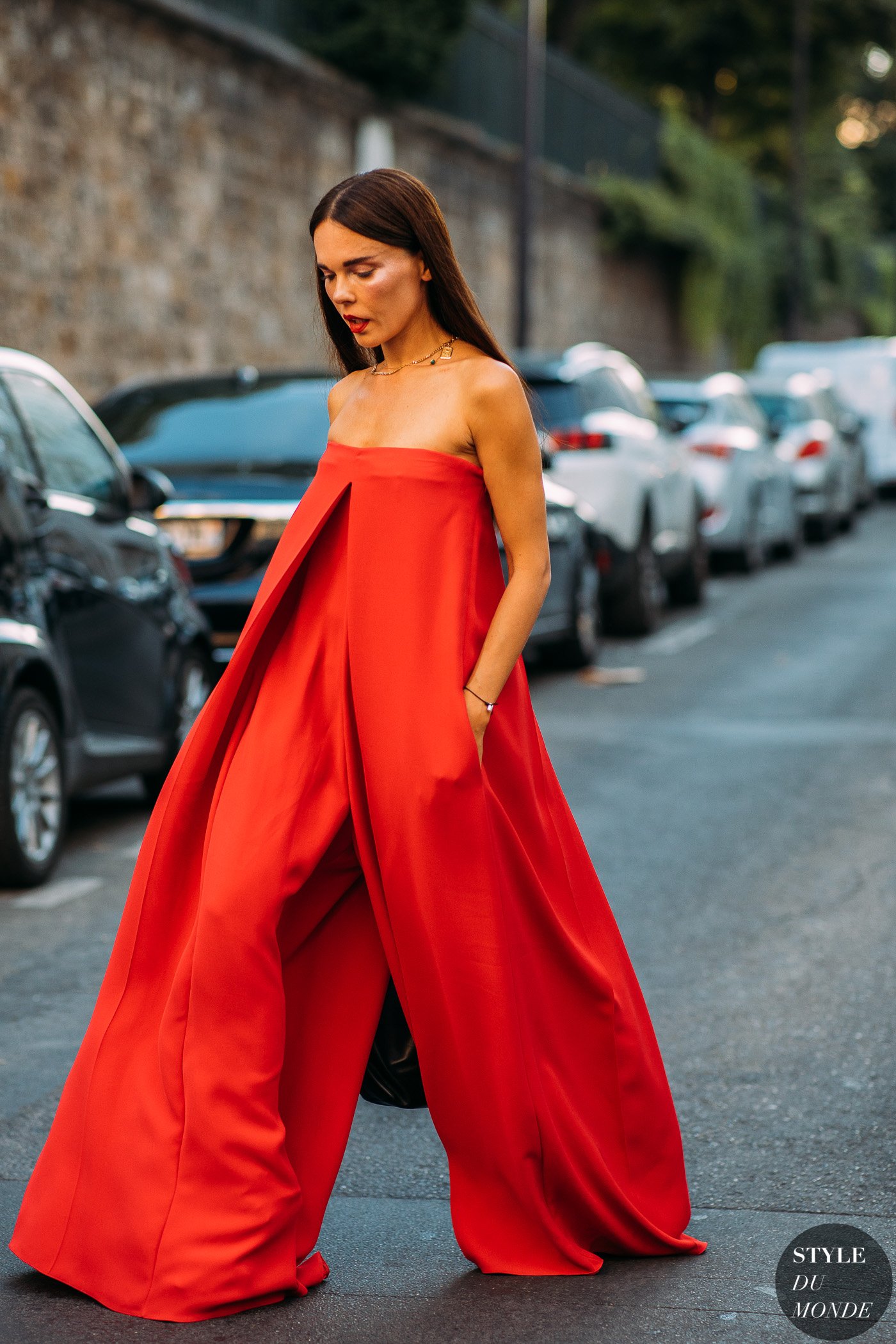 https://www.styledumonde.com/wp-content/uploads/2018/07/Evangelie-Smyrniotaki-by-STYLEDUMONDE-Street-Style-Fashion-Photography20180704_48A2581.jpg