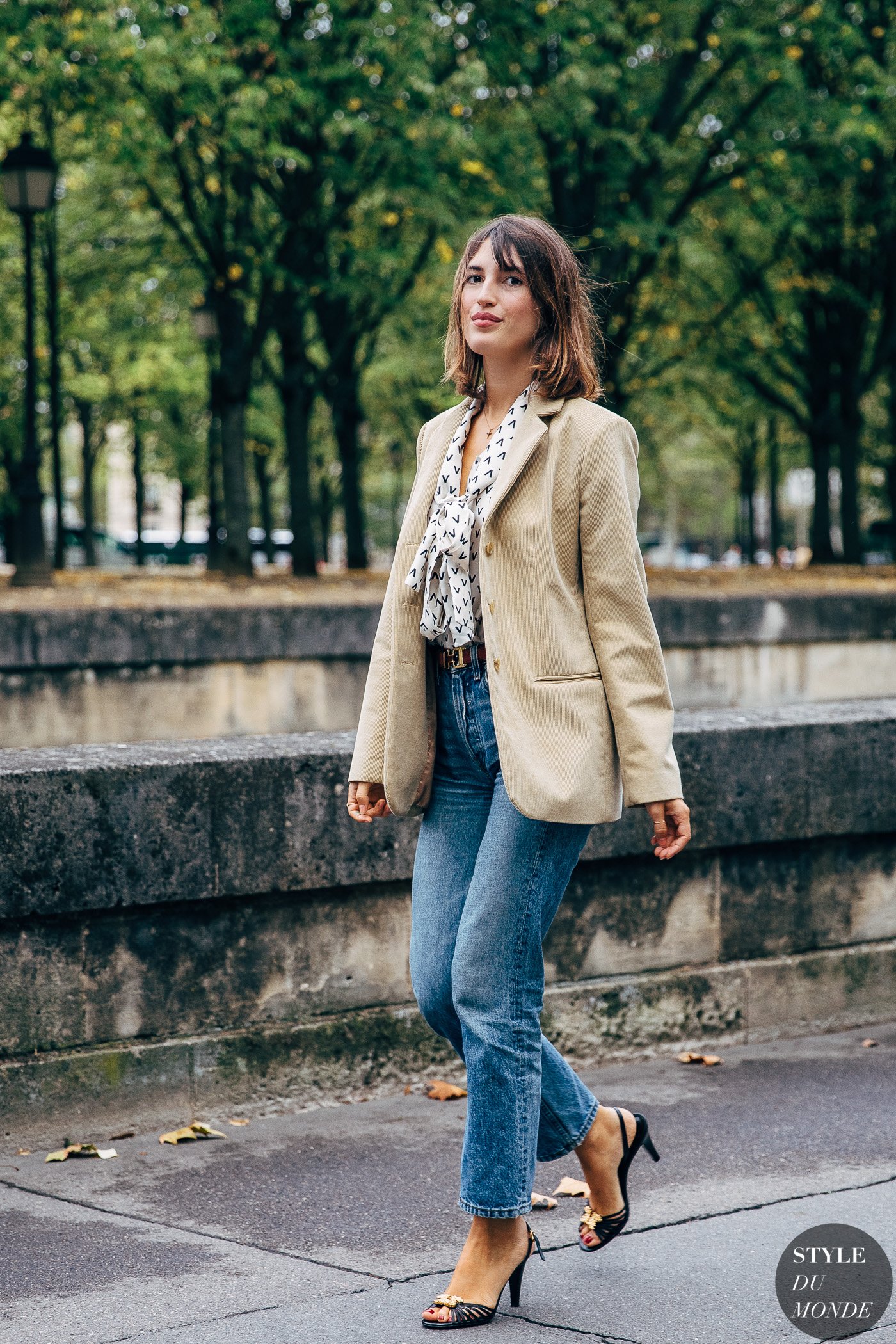 paris ss 2020 street style: jeanne damas