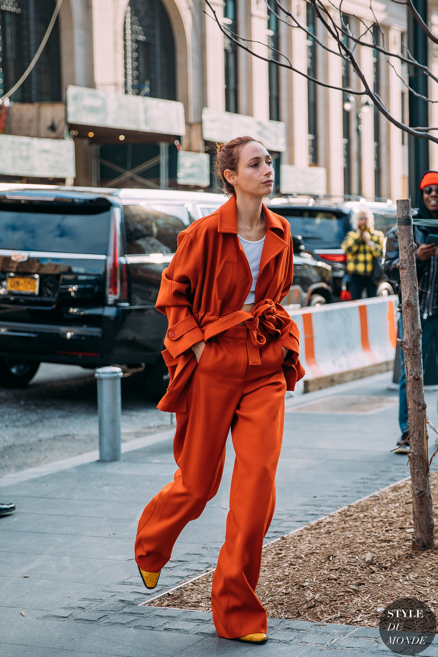 New York Fall 2020 Street Style Style Du Monde Street Style Street Fashion Photos Orange