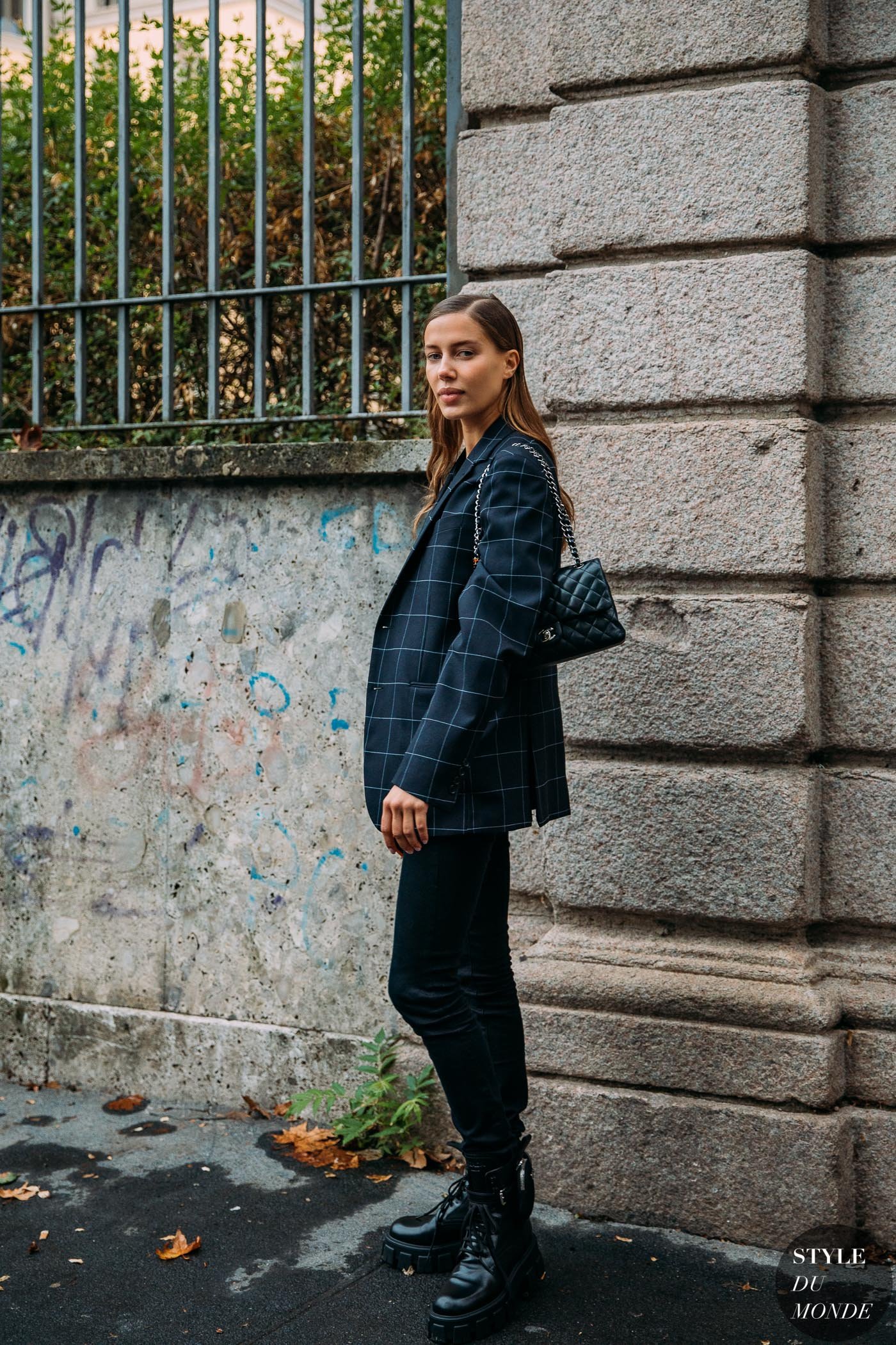 Milan SS 2021 Street Style Nicole Mary Poturalski STYLE Milan SS 2021 Street Style Nicole Mary Poturalski STYLE